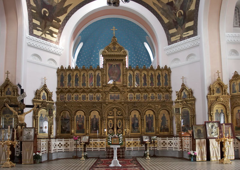 интерьер храма